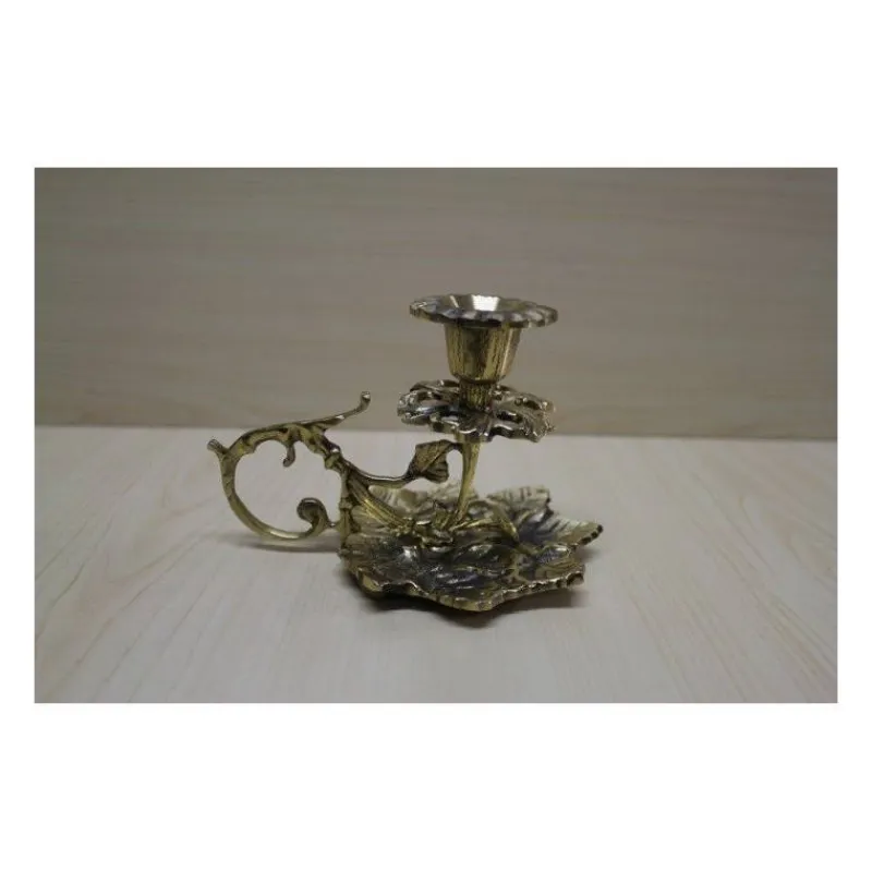 Cheap Articles Religieux JP Le chandelier et lampe à huile -