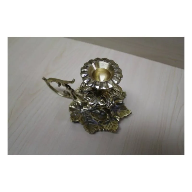 Cheap Articles Religieux JP Le chandelier et lampe à huile -