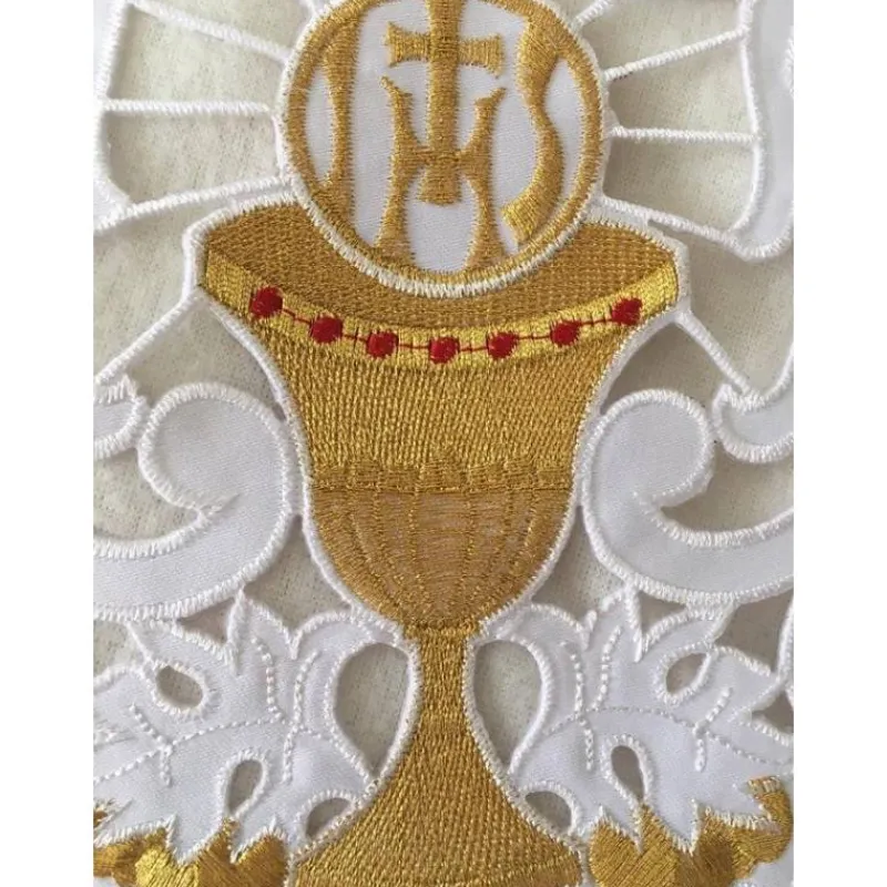 Fashion Articles Religieux JP nappe d'autel brodée