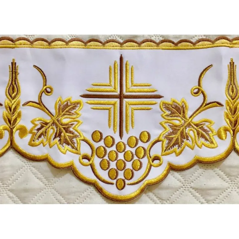 Shop Articles Religieux JP nappe d'autel dorée pour messe