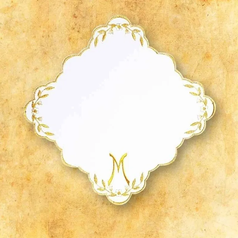 New Articles Religieux JP serviette d'autel brodée mariale